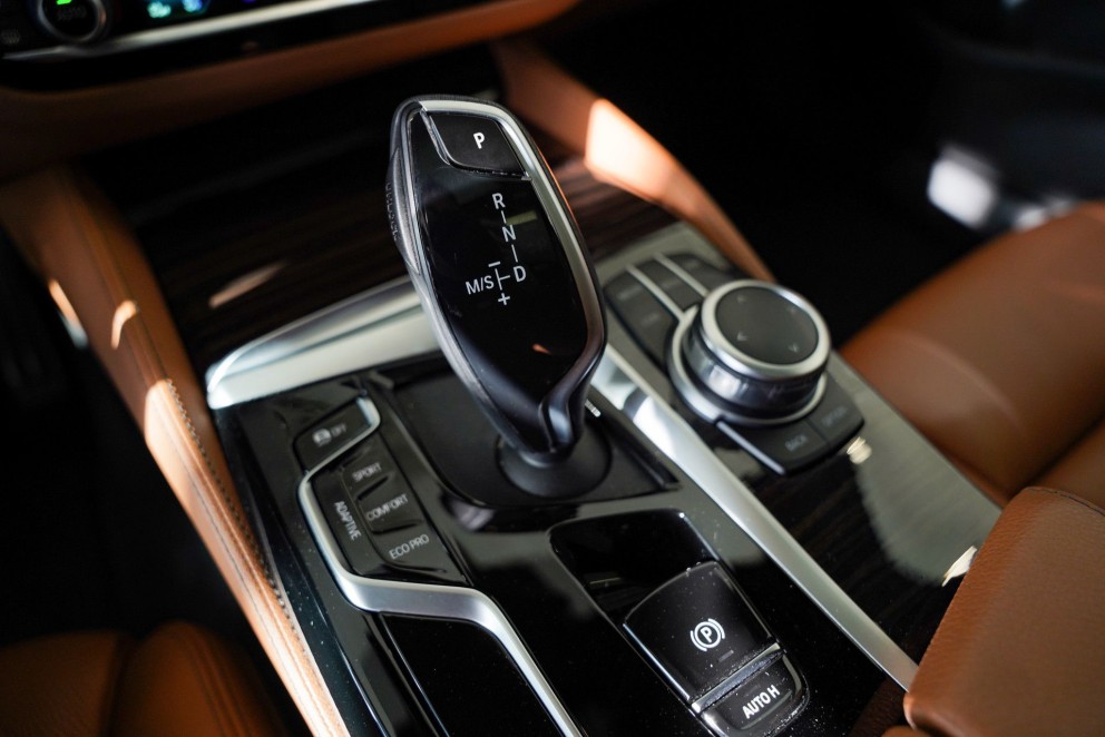 Afbeelding 10 van de BMW 5 Serie Touring 530i High Executive