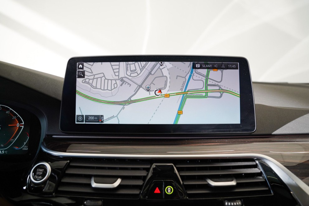 Afbeelding 17 van de BMW 5 Serie Touring 530i High Executive