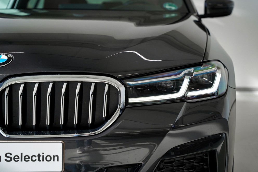 Afbeelding 25 van de BMW 5 Serie Touring 530i High Executive