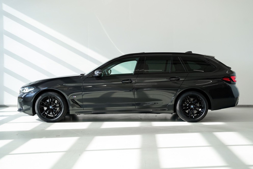 Afbeelding 4 van de BMW 5 Serie Touring 530i High Executive