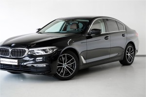 Afbeelding 10 van de BMW 5 Serie Sedan 520i High Executive