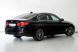 Afbeelding 2 van de BMW 5 Serie Sedan 520i High Executive