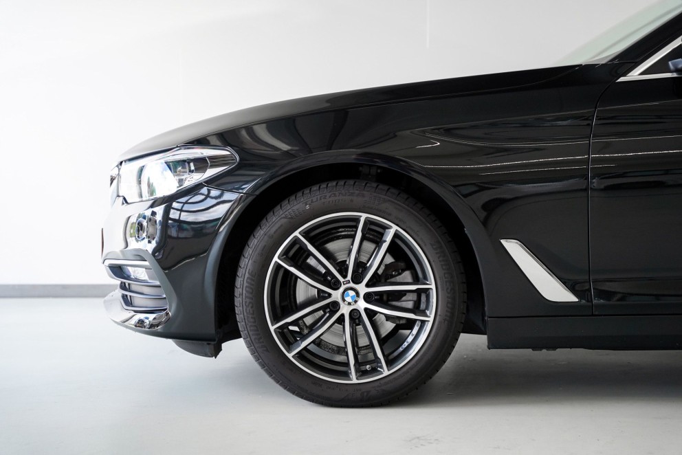 Afbeelding 6 van de BMW 5 Serie Sedan 520i High Executive